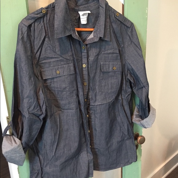 NWOT Chambray blouse - Picture 3 of 7